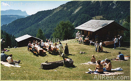 Hotel Tyrol 50